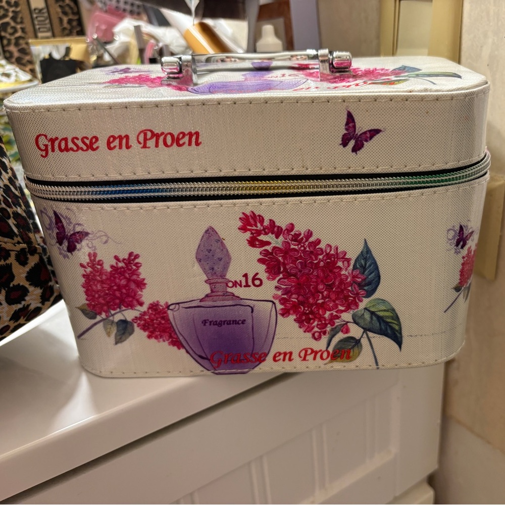 Floral Cosmetic Case with Butterfly Design